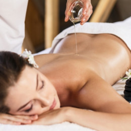 Les étapes d'un bon massage relaxant avec les bonnes huiles de massage bio