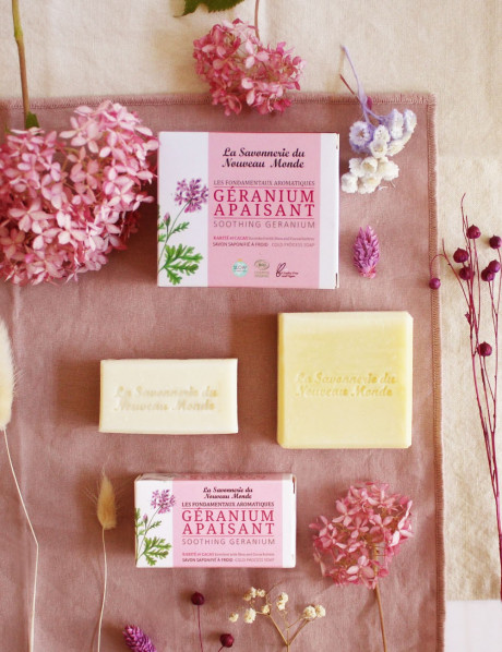 geranium-rosat-apaisant-savon-vegetal-bio-cruelty-free-vegan.jpg