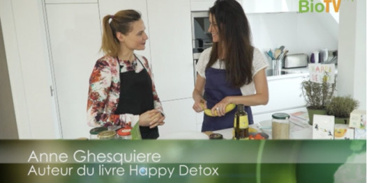 Recette du Miam au fruits et d'un green juice detox par Anne Ghesquière.